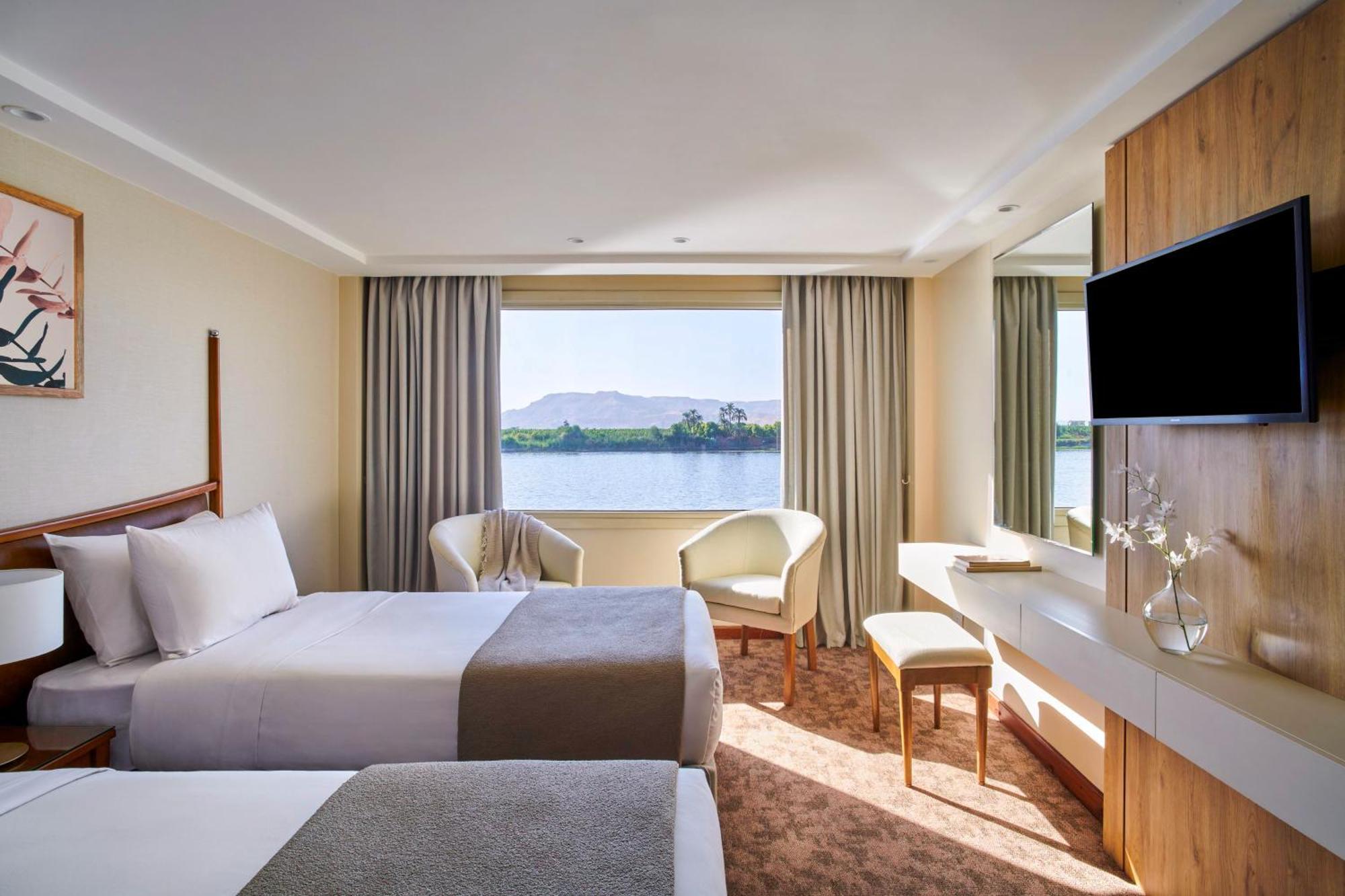Moevenpick Royal Lotus Nile Cruise, Every Monday Four Nights From Luxor, Every Friday Three Nights From Aswan - Including Excursions & Sightseeing Exterior photo